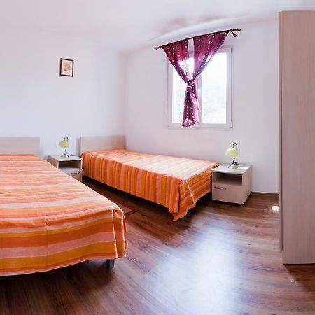 Apartment Sangaleti Lastovo Eksteriør bilde