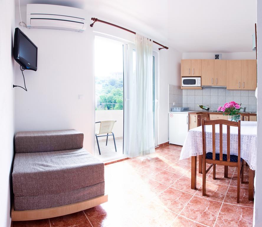 Apartment Sangaleti Lastovo Eksteriør bilde