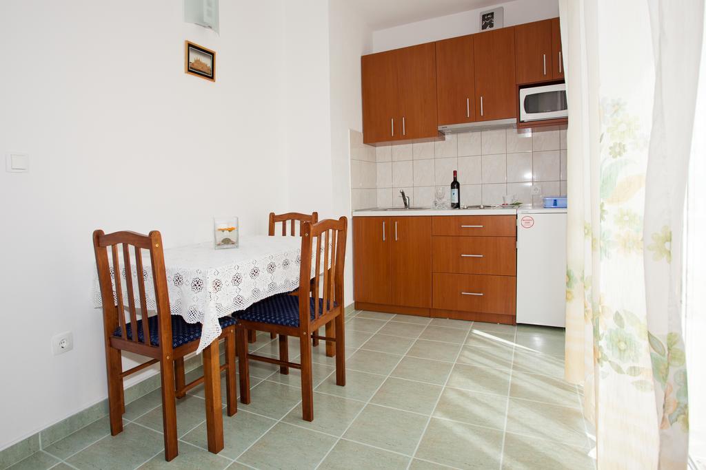 Apartment Sangaleti Lastovo Eksteriør bilde